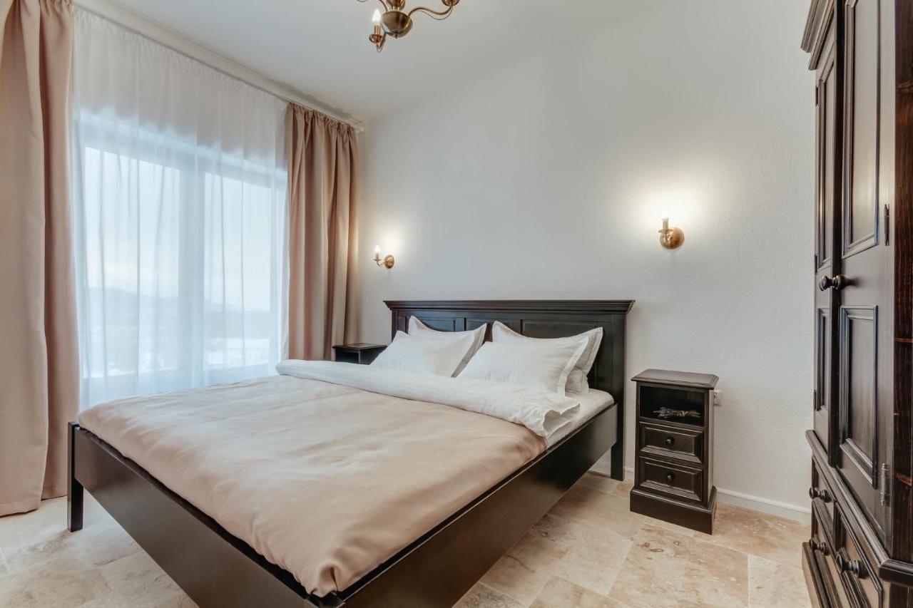 Villa Casuta Boema Rîşnov Exterior foto